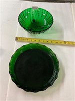 Green footed bowl, green pie plate