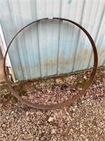 Vintage wagon wheel ring- steel- sizes in pics