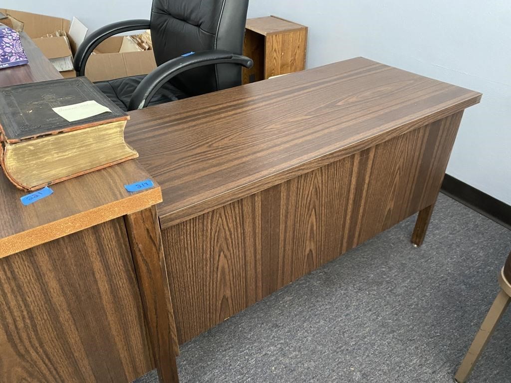 Large Desk