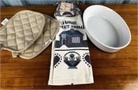 Kitchen Towel, Pot Holders and Baking Dish
