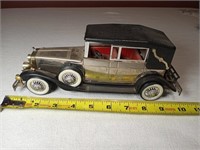 10" Battery Operated Car