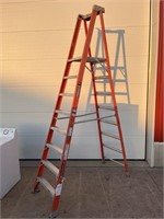 Like new Large Orange Louisville step ladder