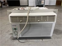 KoolKing Window air conditioner