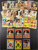 (53) VINTAGE 1950s & 60s BASEBALL CARDS