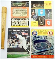 VINTAGE DETROIT TIGERS COLLECTORS LOT