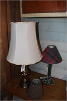 Two Lamps with Shades,  2 Lamp Shades (4)