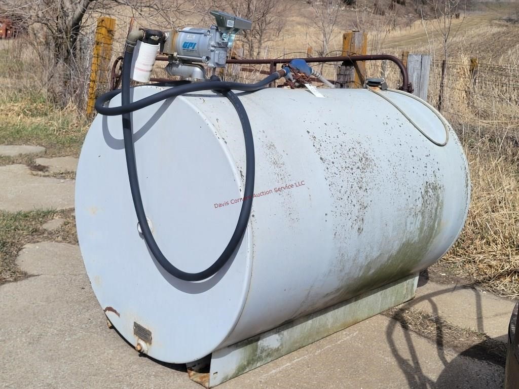 500 Gal. Fuel Tank