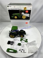 1/32 Ertl Farm Toy John Deere 8400 Tractor Precisi