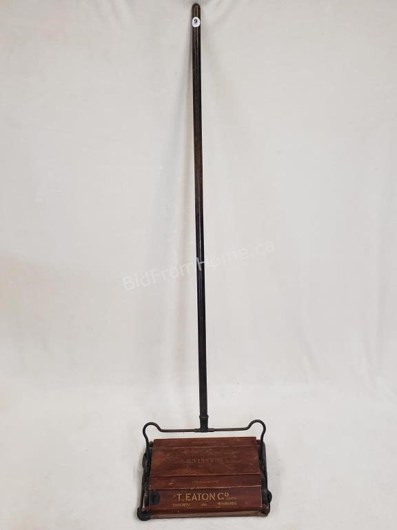 ANTIQUE CARPET SWEEPER