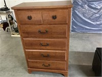 5-drawer chest (Kathy Ireland)
