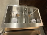 Stainless 60/40 33" Double Bowl Farm Sink