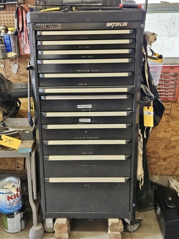 11 DRAWER WATERLOO ROLL AROUND TOOLBOX NO