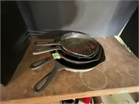 4 Cast Iron Skillets Wagner, & Other