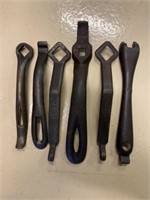 (6) Assorted Stove Lift and Shaker Handles