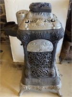 Perfect No. 30 Ornate Cast Iron Parlor Stove