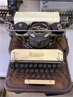 Hammond Typewriter in Fitted Oak Case