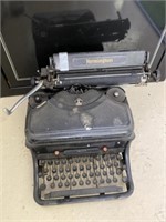 Remington Noiseless Manual Typewriter