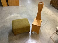 Small ottoman-oak chair