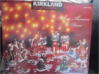 LOT 110 CHRISTMAS VILLIAGE...NEW...25 PIECES