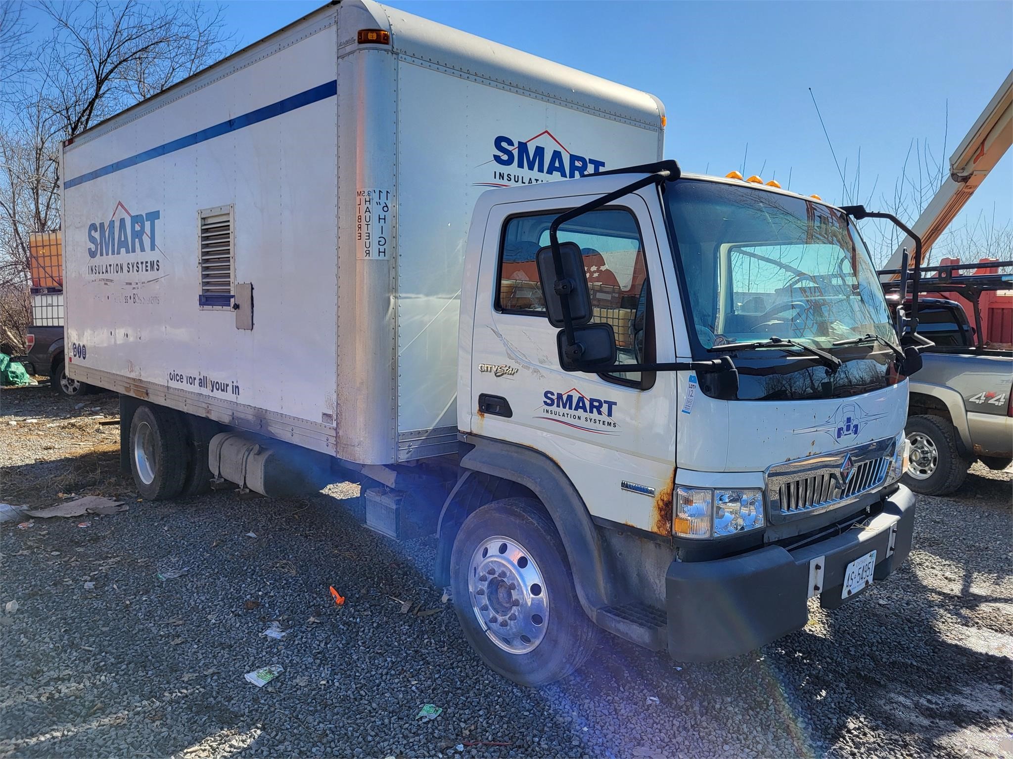 2009 International CF600 COE 4x2 Cube Truck