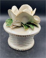 VTG Porcelain Treasure Box w/ Flower Lid