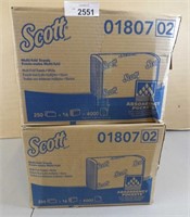 2 Boxes Scott Multifold Towels 0180702