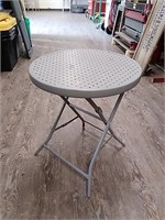 Foldable outdoor patio table