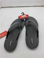 Okabashi size 11 sandals