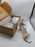 Size 9 white heels