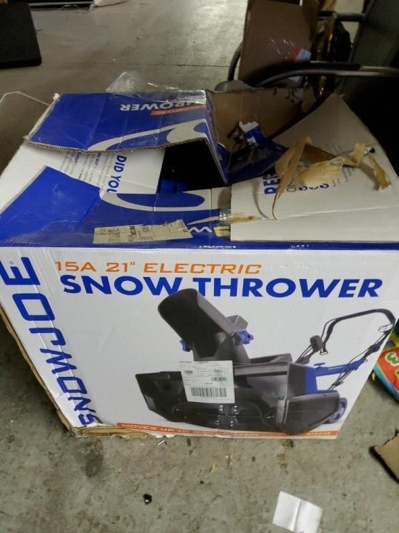 15A 21" electric snow thrower