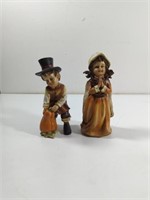 Vintage Pilgrim Boy And Girl Resin Figurines