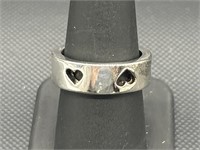 Sterling Silver Heart Cut Ring Size 8
Tw 6.95g