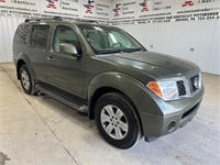 2005 Nissan Pathfinder SUV -Titled