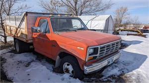 1980's Ford F350 Dump Truck Dually