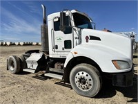 2011 Kenworth T440 LNG S/A Truck Tractor