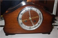 Mantle Clock with Key 13.5W
