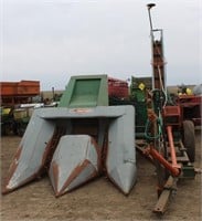 New Idea 324 corn picker