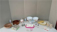 TUPPERWARE CONTAINERS,SALT & PEPPER SHAKERS +