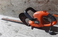 Black & Decker Hedger