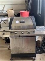 COMMERCIAL CHAR-BROIL GRILL