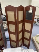 Screen Divider w/Picture Frames 35" x 60"