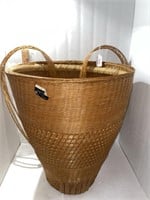 Hand woven basket from China