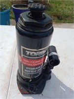 Torin 6 Ton Hydraulic Jack