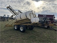 Ag-Chem 750 gal. Sprayer w/ Ravens 440