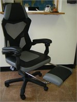 Like new fully adjustable Office Chair w/ Leg rest