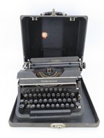 Underwood Universal Typewriter