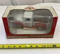 1956 Ford F100 Ford PickUp Truck 1/25