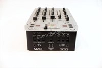 Behringer VMX300 - Three Channel DJ Mixer