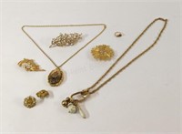 VTG Costume Jewelry Necklaces, Bracelets, Earrings