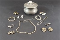 VTG Costume Jewelry Necklaces, Bracelets, Earrings